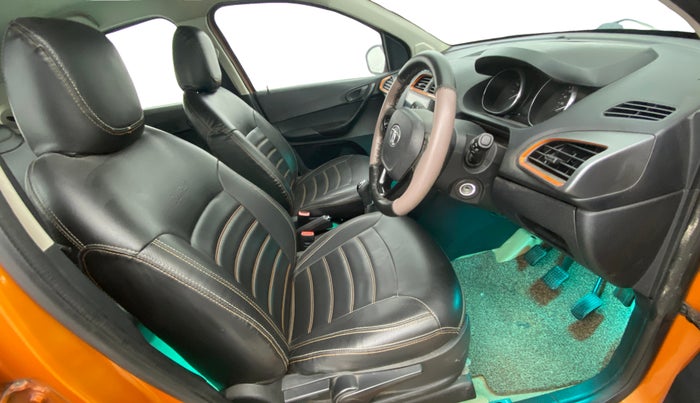 2018 Tata TIAGO NRG PETROL, Petrol, Manual, 1,17,010 km, Right Side Front Door Cabin