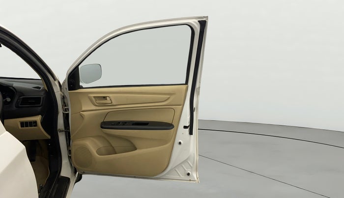 2022 Honda Amaze 1.2L I-VTEC E, Petrol, Manual, 44,853 km, RHS Front Door