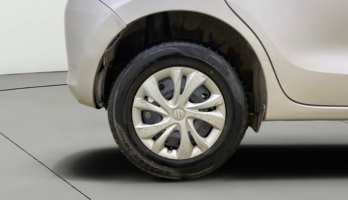 2018 Maruti Swift VXI AMT, Petrol, Automatic, 52,320 km, Right Rear Wheel