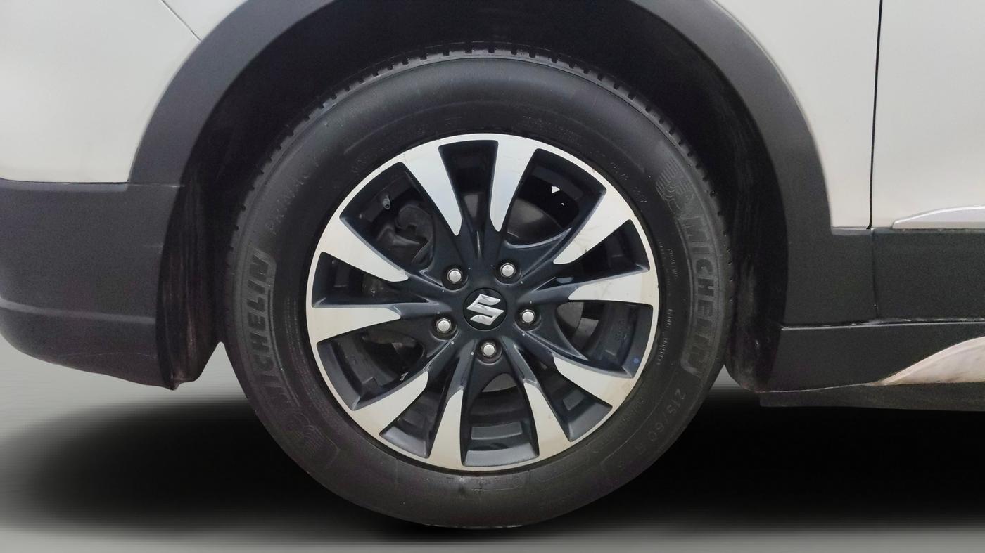 2017 Maruti S Cross ZETA 1.3, Diesel, Manual, 1,40,475 km, Left Front Wheel