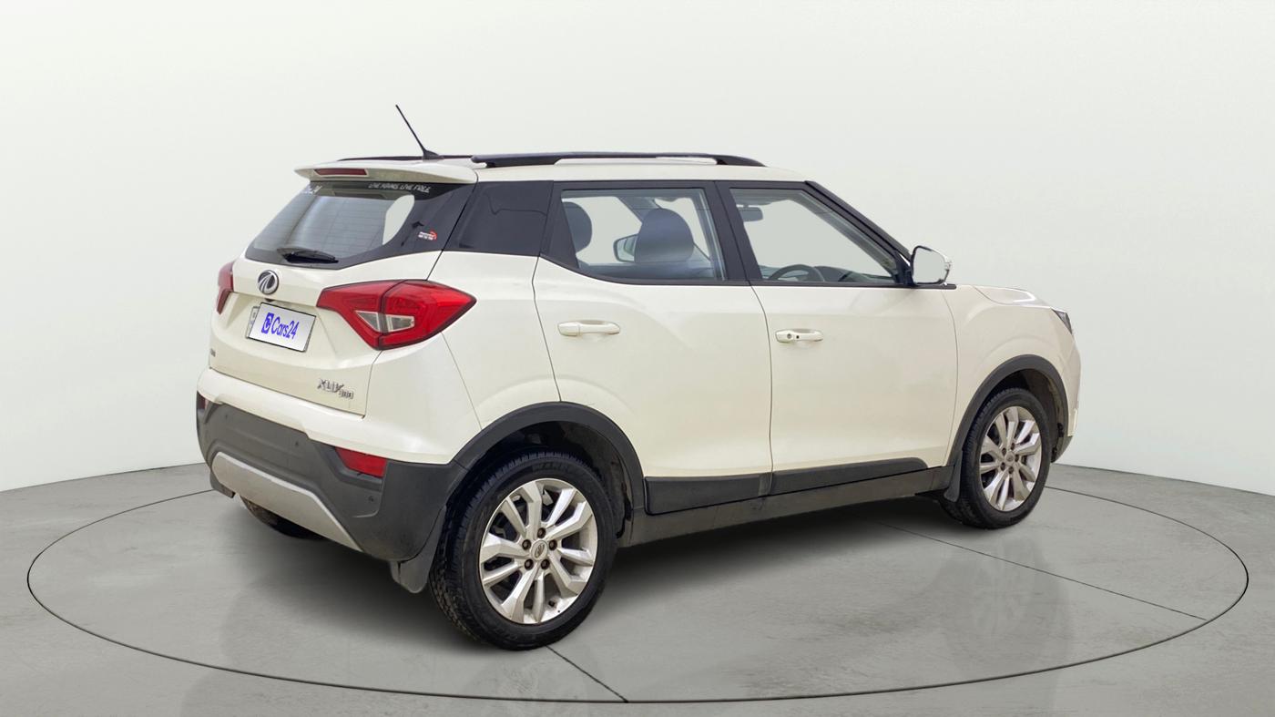 2020 Mahindra XUV300 W8 1.5 DIESEL, Diesel, Manual, 17,802 km, Right Back Diagonal