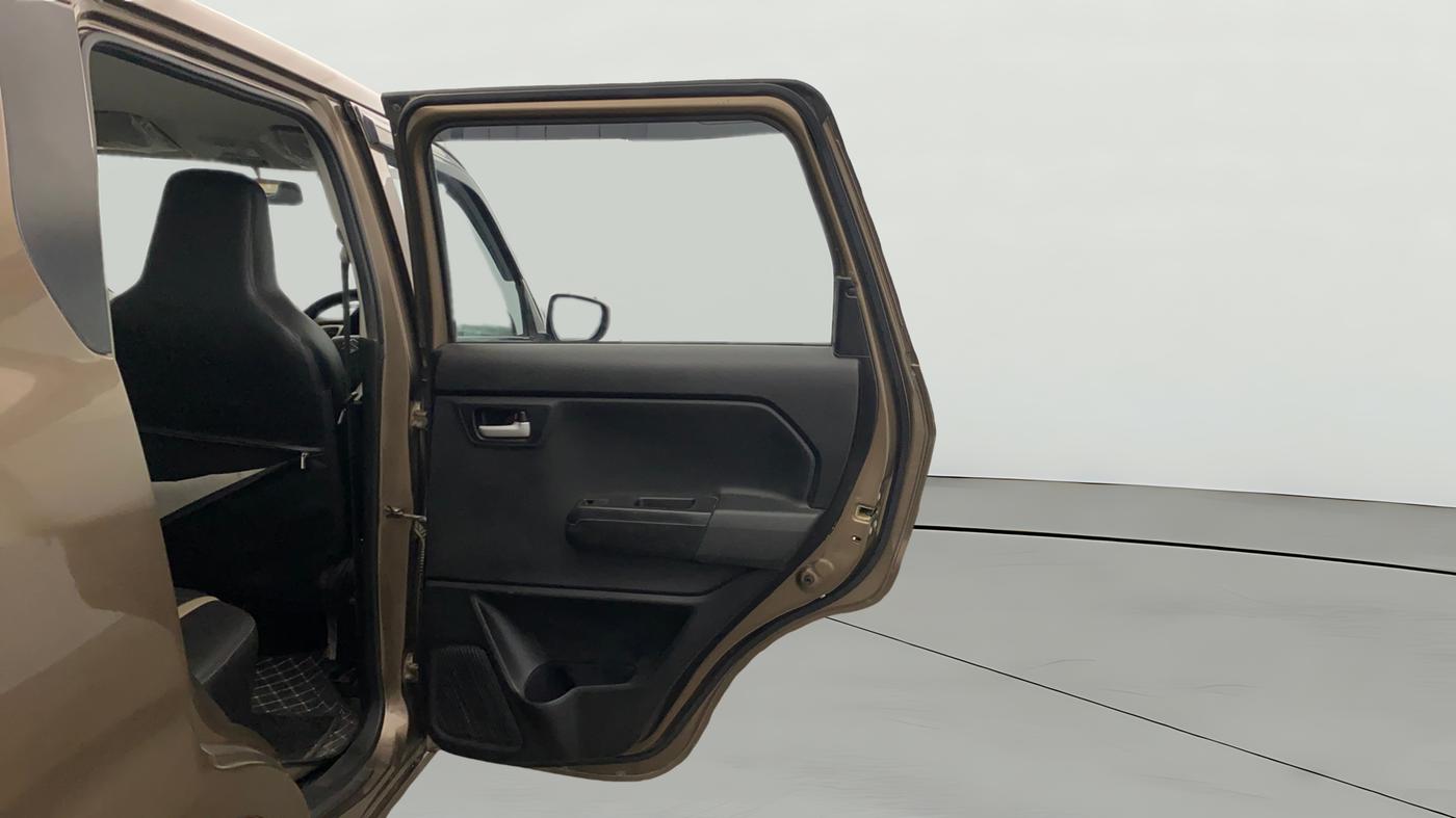 2023 Maruti New Wagon-R VXI CNG 1.0, CNG, Manual, 38,022 km, RHS Rear Door
