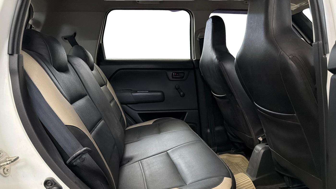 2020 Maruti New Wagon-R LXI 1.0, Petrol, Manual, 20,484 km, Right Side Front Door Cabin