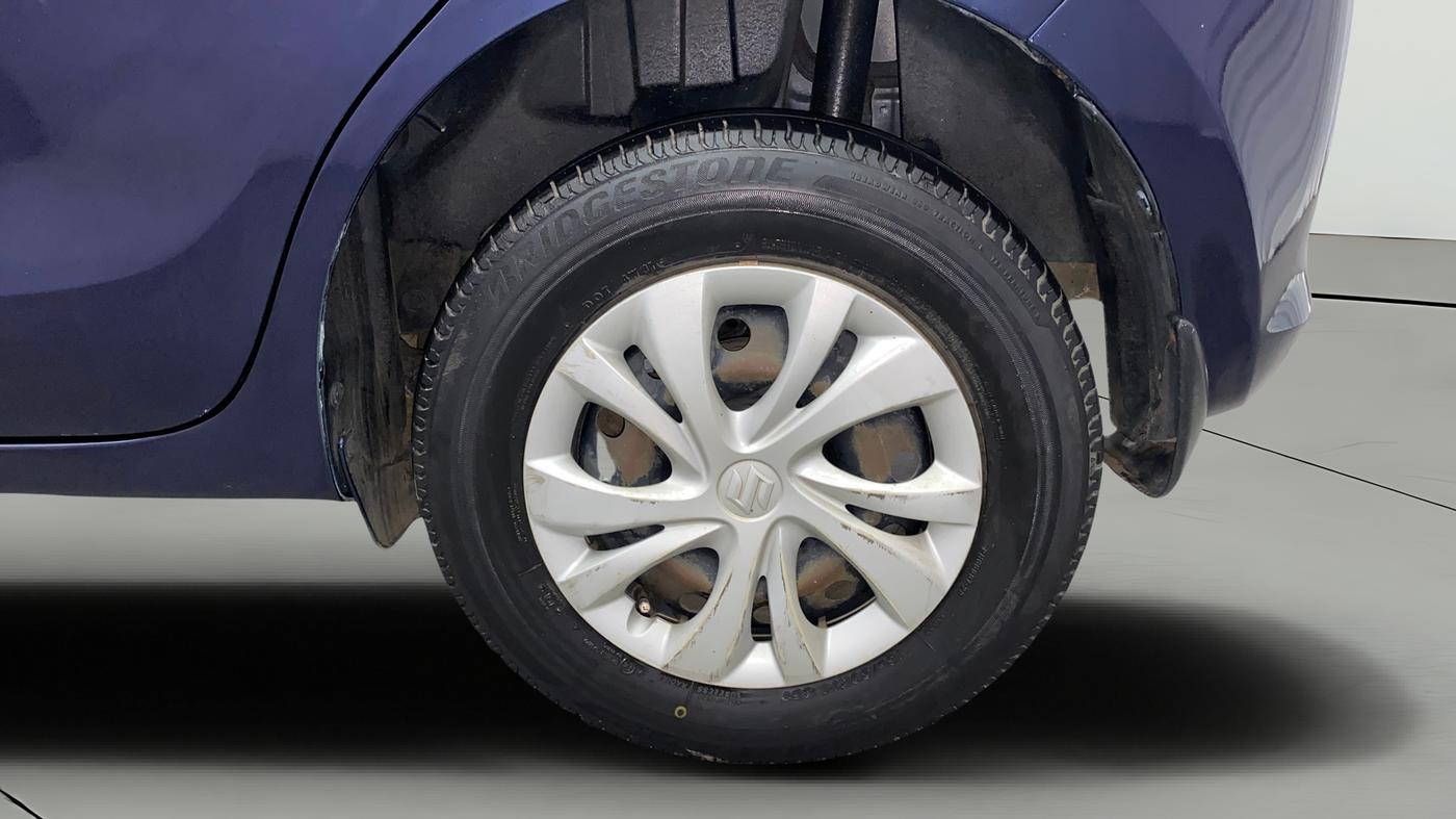 2019 Maruti Swift VXI AMT, Petrol, Automatic, 1,30,653 km, Left Rear Wheel