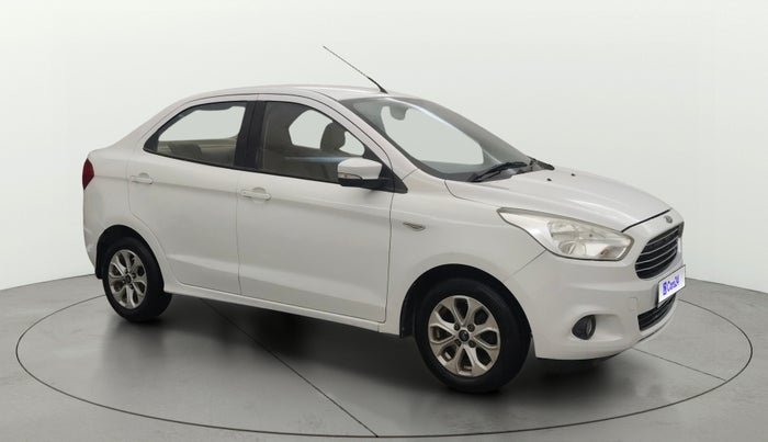 2015 Ford Figo Aspire TITANIUM 1.2 PETROL, Petrol, Manual, 51,631 km, Right Front Diagonal