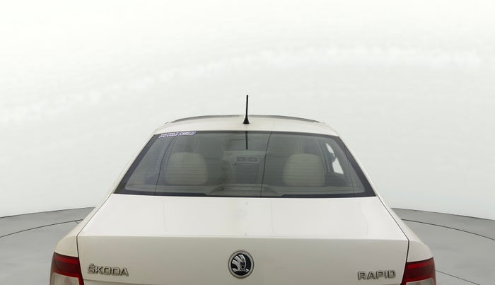 2015 Skoda Rapid 1.5 TDI CR ELEGANCE AT, Diesel, Automatic, 38,260 km, Rear Windshield