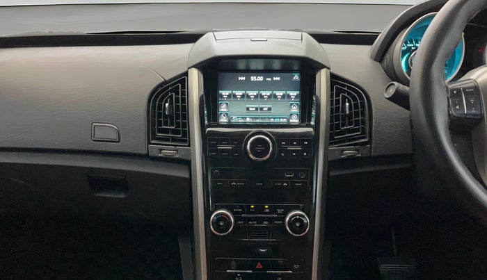 2019 Mahindra XUV500 W7 AT, Diesel, Automatic, 61,362 km, Air Conditioner