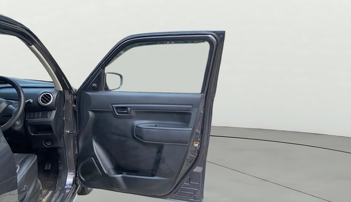 2020 Maruti S PRESSO VXI+, Petrol, Manual, 9,184 km, RHS Front Door