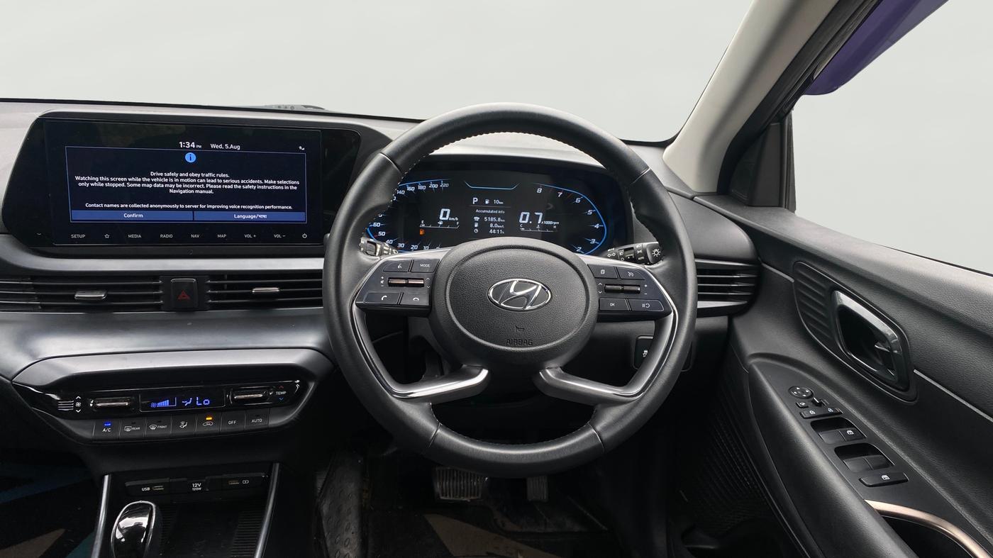 2022 Hyundai NEW I20 ASTA (O) 1.2 AT, Petrol, Automatic, 37,076 km, Steering Wheel Close Up