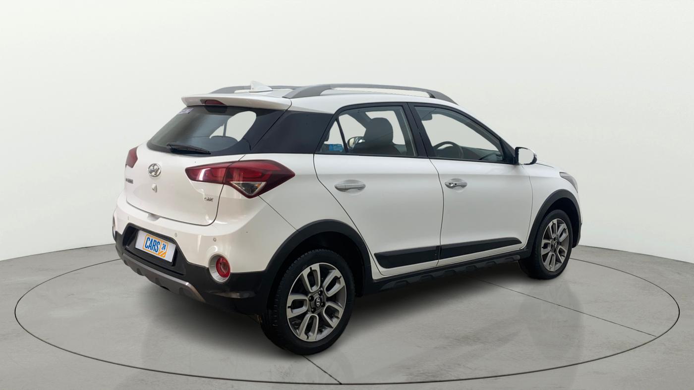 2018 Hyundai i20 Active 1.2 SX, Petrol, Manual, 1,04,549 km, Right Back Diagonal