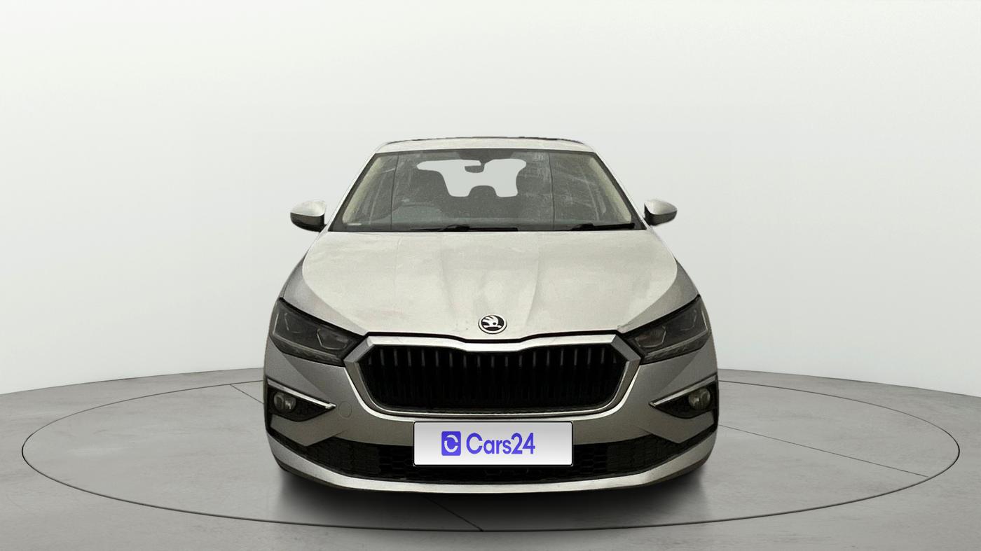 2022 Skoda SLAVIA STYLE 1.0L TSI MT, Petrol, Manual, 68,299 km, Front