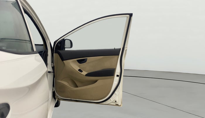 2012 Hyundai Eon MAGNA +, Petrol, Manual, 73,444 km, RHS Front Door