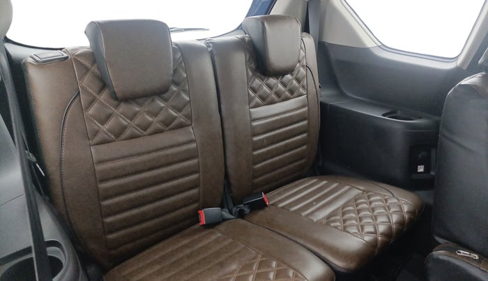 2021 Maruti XL6 ZETA AT, Petrol, Automatic, 32,349 km, Third Seat Row ( optional )