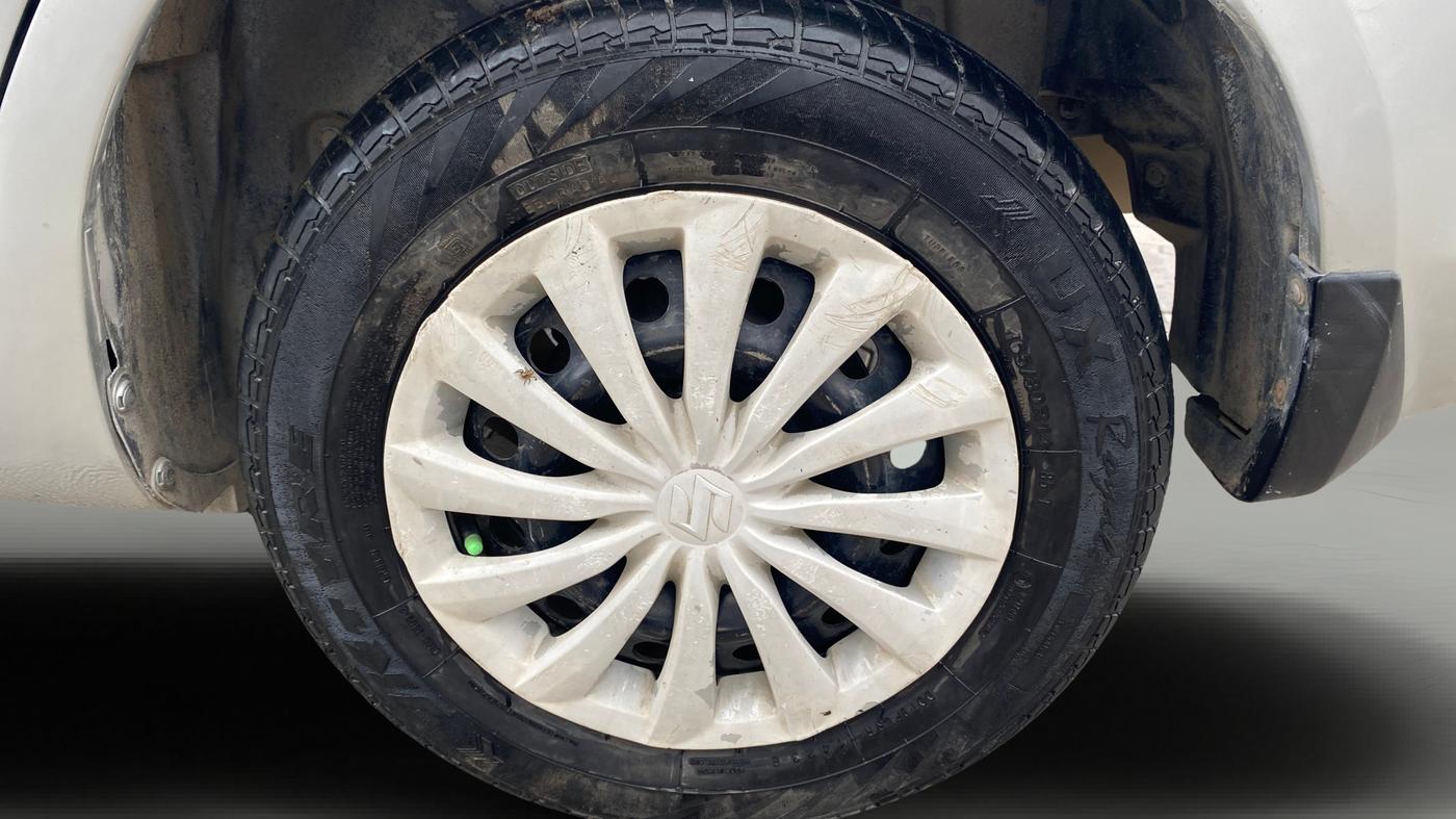 2015 Maruti Swift Dzire VXI, Petrol, Manual, 23,028 km, Left Rear Wheel