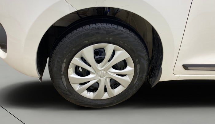 2022 Maruti Swift VXI, Petrol, Manual, 38,218 km, Left Front Wheel