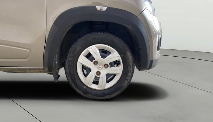 2017 Renault Kwid RXT 0.8, Petrol, Manual, 36,124 km, Right Front Wheel