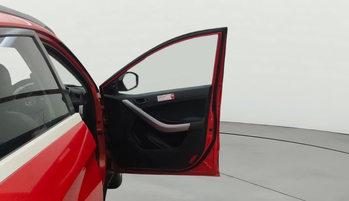 2021 Tata NEXON XMA SUNROOF PETROL, Petrol, Automatic, 43,003 km, RHS Front Door