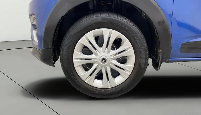 2021 Renault TRIBER RXZ AMT, Petrol, Automatic, 40,160 km, Left Front Wheel