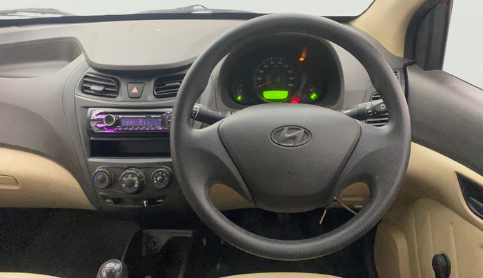 2015 Hyundai Eon D-LITE+, Petrol, Manual, 26,920 km, Steering Wheel Close Up