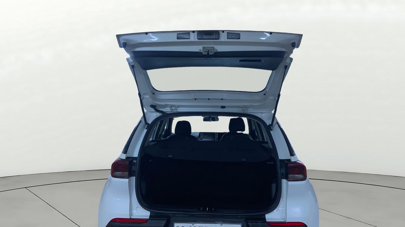 2022 KIA SONET HTX PLUS 1.5, Diesel, Manual, 36,812 km, Boot Door Open