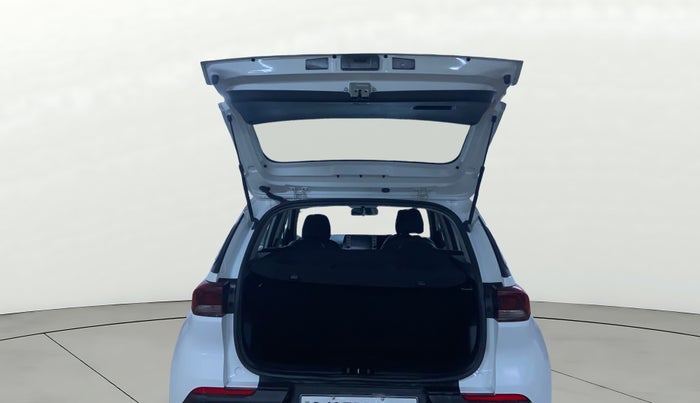 2022 KIA SONET HTX PLUS 1.5, Diesel, Manual, 36,812 km, Boot Door Open