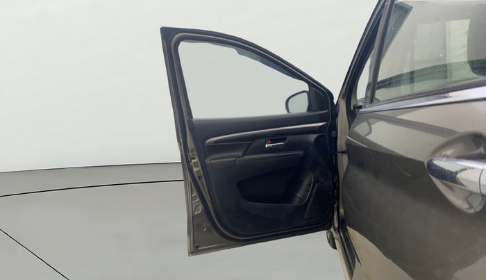 2021 Maruti XL6 ZETA MT, Petrol, Manual, 83,481 km, LHS Front Door