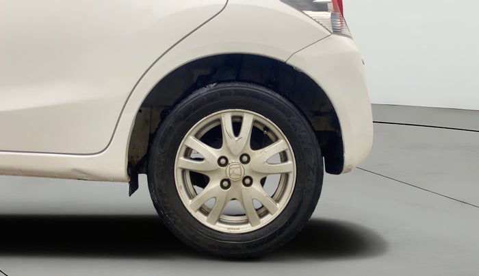 2014 Honda Brio VX AT, Petrol, Automatic, 1,03,595 km, Left Rear Wheel