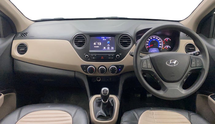 2017 Hyundai Grand i10 SPORTZ (O) 1.2 KAPPA VTVT, Petrol, Manual, 25,181 km, Dashboard
