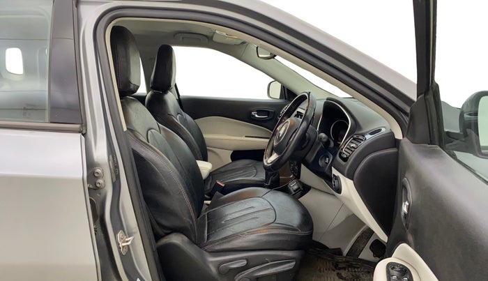 2018 Jeep Compass LIMITED 1.4 PETROL AT, Petrol, Automatic, 67,399 km, Right Side Front Door Cabin