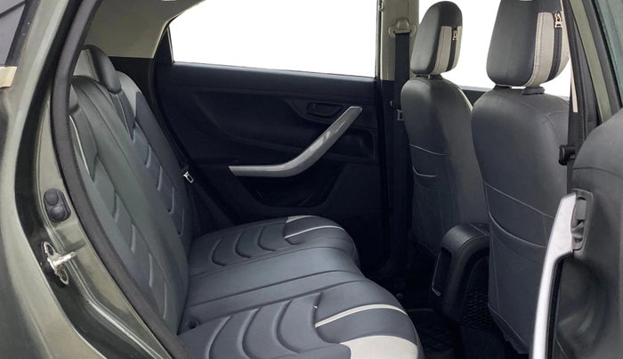 2021 Tata NEXON XM SUNROOF PETROL, Petrol, Manual, 65,781 km, Right Side Rear Door Cabin