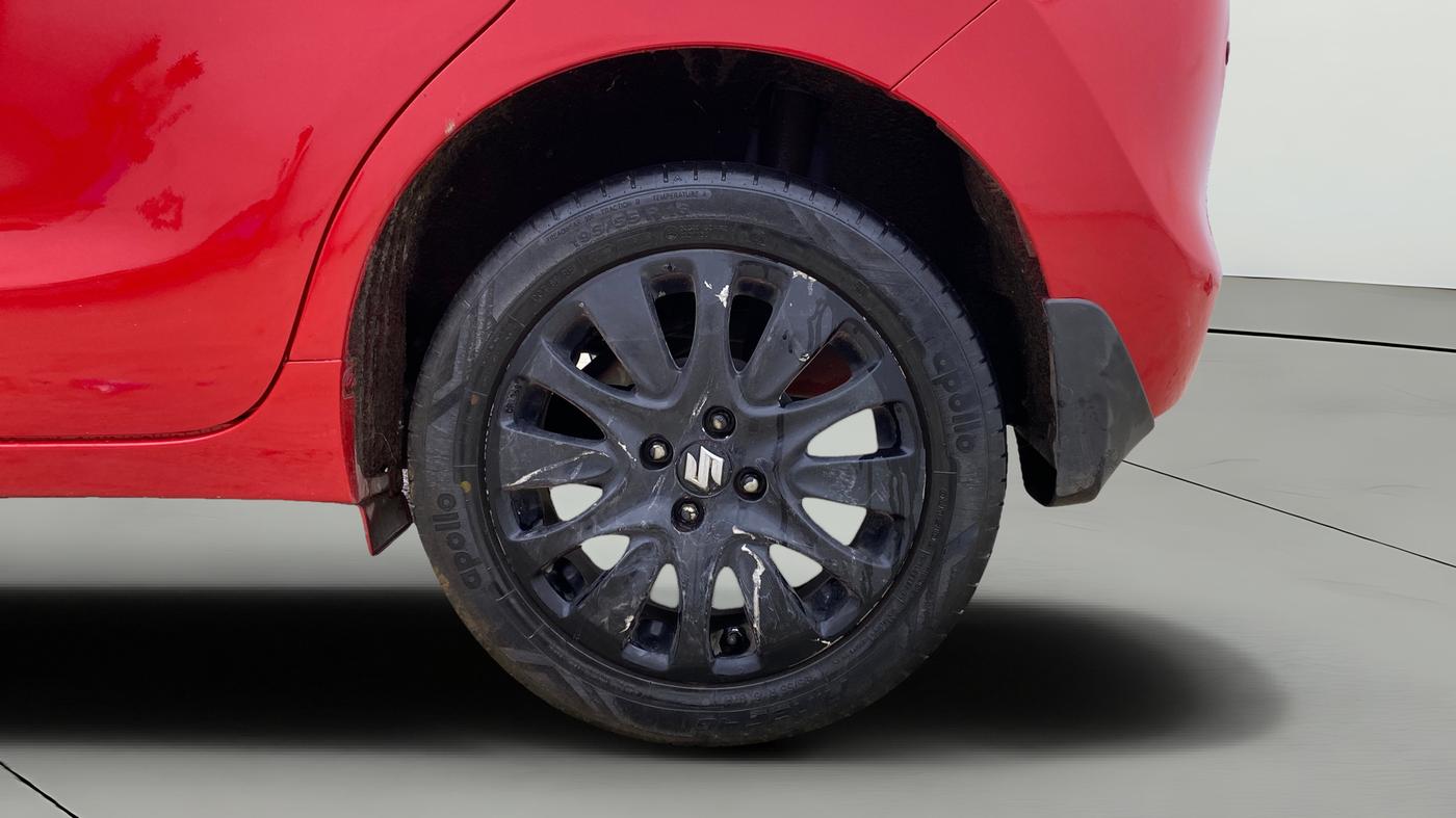 2015 Maruti Baleno ZETA DIESEL 1.3, Diesel, Manual, 71,200 km, Left Rear Wheel