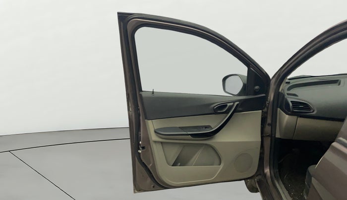 2017 Tata Tiago XM PETROL, Petrol, Manual, 79,649 km, LHS Front Door