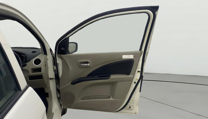 2015 Maruti Celerio VXI AMT, Petrol, Automatic, 85,826 km, RHS Front Door
