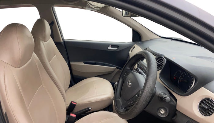 2018 Hyundai Grand i10 SPORTZ (O) 1.2 KAPPA VTVT, Petrol, Manual, 30,999 km, Right Side Front Door Cabin