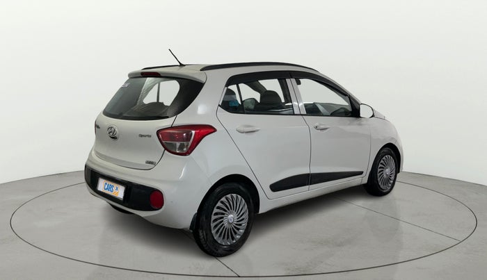2017 Hyundai Grand i10 SPORTZ (O) 1.2 KAPPA VTVT, Petrol, Manual, 79,959 km, Right Back Diagonal