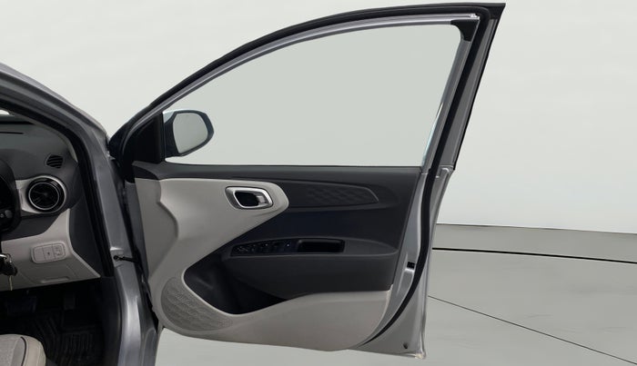 2024 Hyundai GRAND I10 NIOS SPORTZ AMT 1.2 KAPPA VTVT, Petrol, Automatic, 5,699 km, RHS Front Door