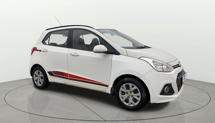 2016 Hyundai Grand i10 SPORTZ 1.2 KAPPA VTVT, Petrol, Manual, 55,544 km, Right Front Diagonal