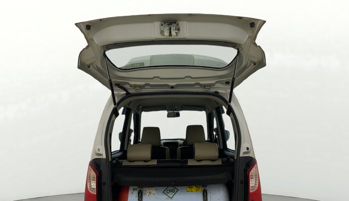 2017 Maruti Wagon R 1.0 LXI CNG, CNG, Manual, 31,257 km, Boot Door Open