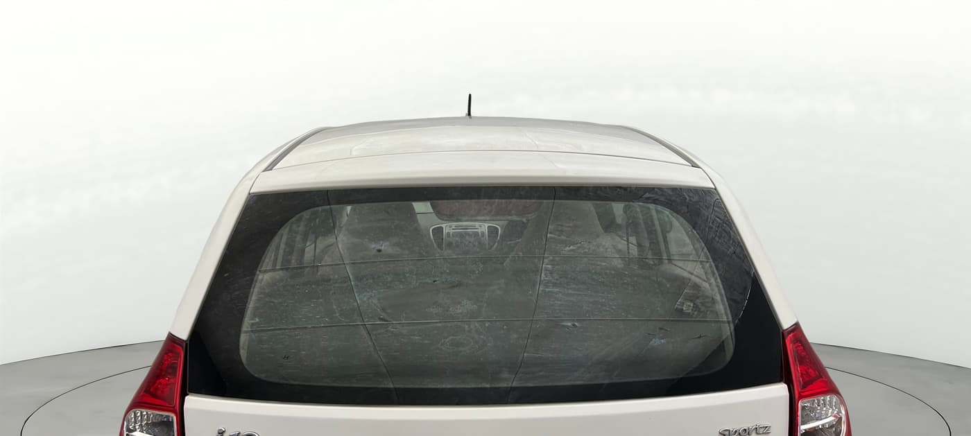 2016 Hyundai i10 SPORTZ 1.1, Petrol, Manual, 88,853 km, Rear Windshield
