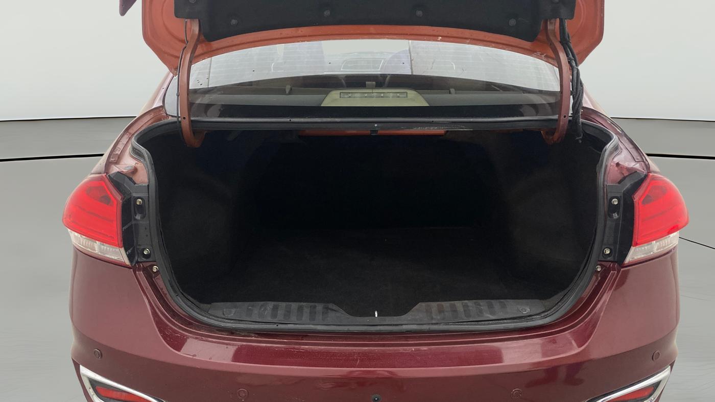 2019 Maruti Ciaz ALPHA  AT 1.5 SHVS PETROL, Petrol, Automatic, 60,463 km, Boot Open Zoomed View