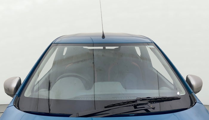 2019 Renault Kwid RXT 1.0 AMT (O), Petrol, Automatic, 14,265 km, Front Windshield