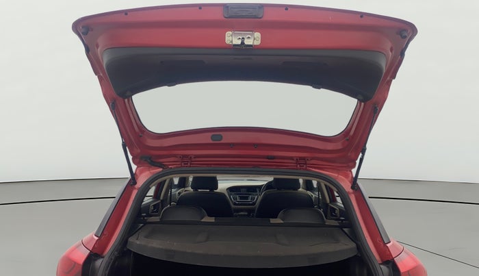 2016 Hyundai Elite i20 SPORTZ 1.2, Petrol, Manual, 43,952 km, Boot Door Open