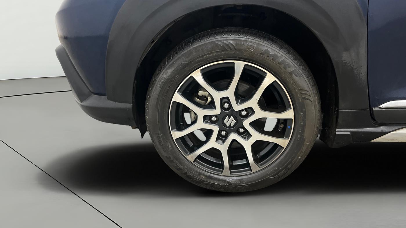 2022 Maruti XL6 ALPHA AT, Petrol, Automatic, 62,732 km, Left Front Wheel