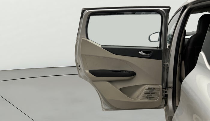 2020 Renault TRIBER RXZ, Petrol, Manual, 32,344 km, LHS Rear Door