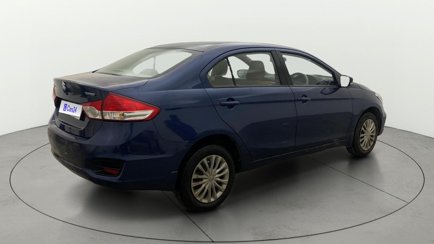 2022 Maruti Ciaz SIGMA 1.5 SHVS MT  PETROL, Petrol, Manual, 44,398 km, Right Back Diagonal