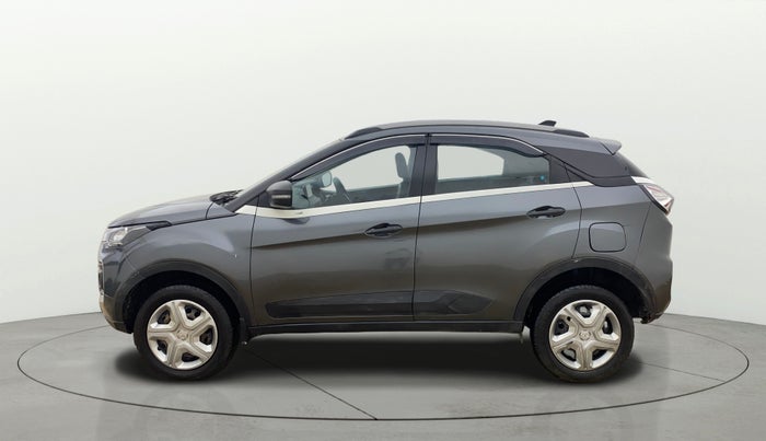 2022 Tata NEXON XMA PLUS SUNROOF PETROL, Petrol, Automatic, 47,565 km, Left Side