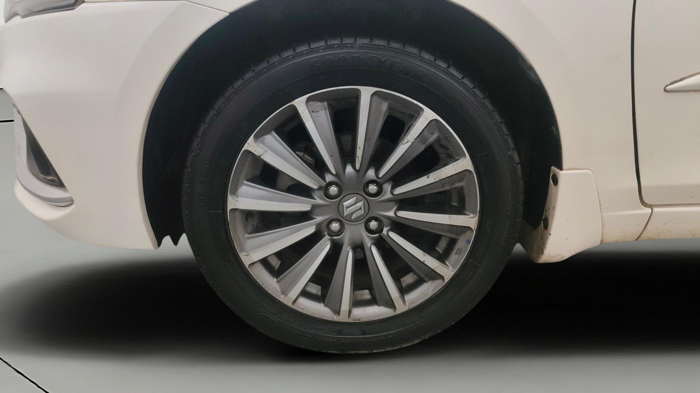2022 Maruti Ciaz ALPHA 1.5 SHVS PETROL, Petrol, Manual, 50,287 km, Left Front Wheel