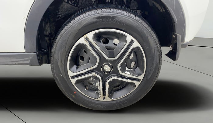 2020 Tata NEXON XM SUNROOF PETROL, Petrol, Manual, 35,575 km, Left Rear Wheel