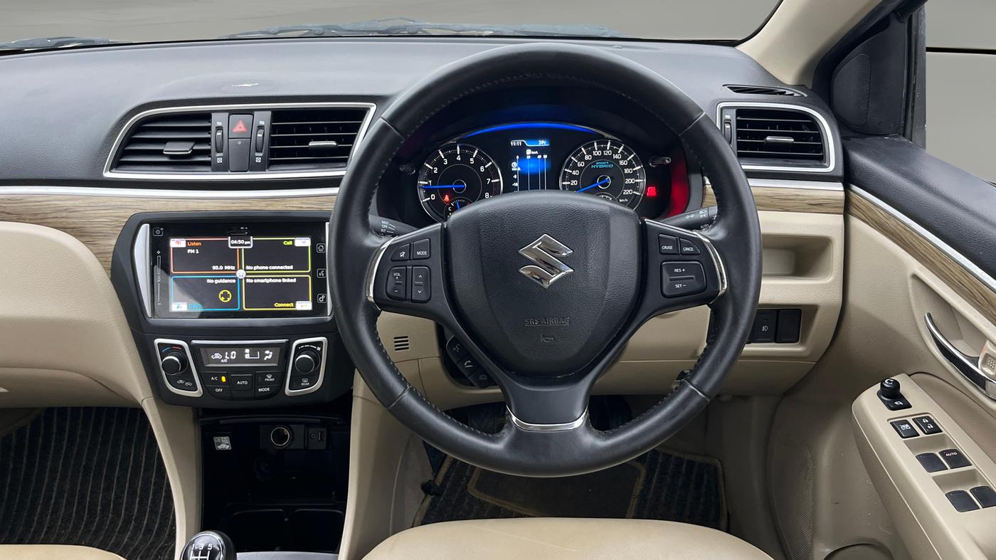 2020 Maruti Ciaz ALPHA 1.5 SHVS PETROL, Petrol, Manual, 27,288 km, Steering Wheel Close Up