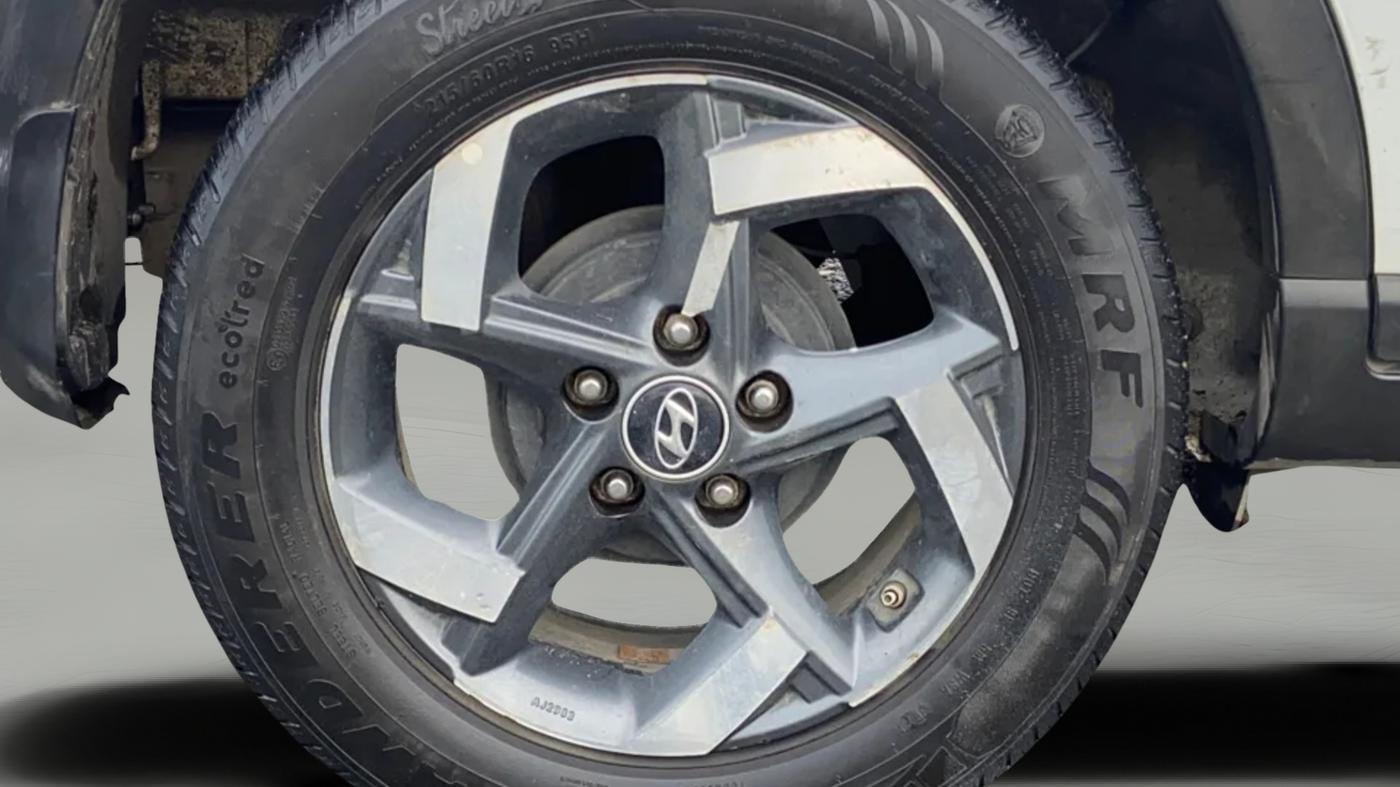 2020 Hyundai VENUE SX PLUS 1.0 TURBO DCT, Petrol, Automatic, 76,992 km, Right Rear Wheel
